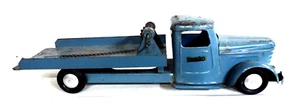 STRUCTO VINTAGE FLAT BED CAR CARRIER EXCELLENT FOR 1/18 CARS - Picture 1 of 10
