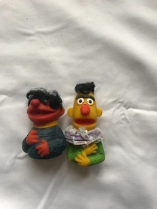 Vintage Bert And Ernie Finger Puppets From Sesame Street 1973 - Picture 1 of 3