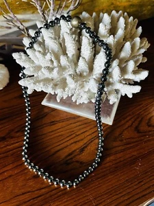 Impresionante collar de bola martillada con cuentas negras de hematita Tiffany & Co vintage y caja - Imagen 1 de 18
