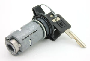 Nuevo cilindro de bloqueo de encendido Strattec con llaves GM / 701400 / 5080011-02 - Imagen 1 de 6