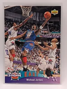 1992-93 UPPER DECK #425 MICHAEL JORDAN EAST ALL-STAR - Foto 1 di 1
