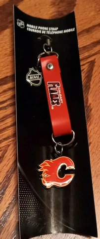 NHL Hockey Calgary Flames Sports  Keychain Souvenir Pure Orange NEW Cover