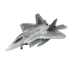 Revell 03858 1:72 Lockheed Martin F-22A Raptor - Bild 1 von 3