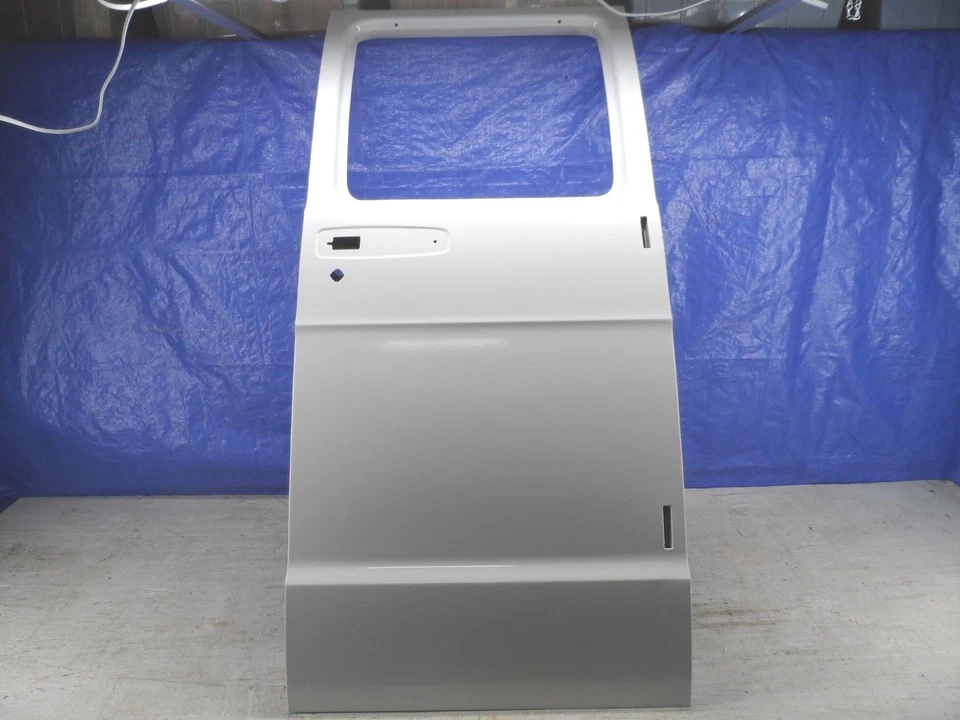 Dodge 1500 3500 Ram Van 2000 2500 Van 55346706AB puerta de carga lateral nueva de stock Foto 1 de 4