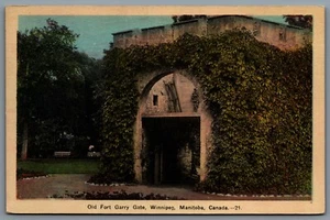 Postcard Winnipeg Manitoba c1946 Old Fort Garry Gate - Picture 1 of 2
