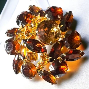 Broche Estrás Ámbar Citrino Tono Dorado Vintage Blanco Estilo Juliana - Imagen 1 de 9