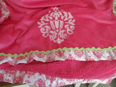 Manta de bebé Banana Fish Lovey rosa verde felpa borde satinado barroco bebé lovey Foto 1 de 2