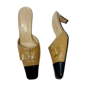 Chanel Buckle Mules Heels Tan Black Leather Size EU 39 Square Toe Vintage - Picture 1 of 11