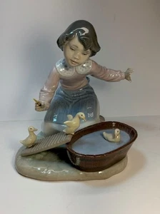 Lladro 5959 "It's Your Turn" Young Girl Training 3 Ducklings Statue Figure - Picture 1 of 10