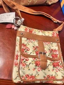 CROSSBODY HANDBAG PINK ROSEBUG WITH TAGS 39.99 VALUE GREAT VALUE FAST SHIPPING!! - Picture 1 of 8