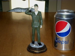U.S. MARINE CORP. - VIETNAM ERA, RESIN FIGURINE STATUE, VINTAGE MADE IN #1960's - Picture 1 of 12