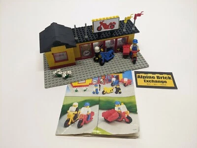 Lego #6373 Tienda de motos vintage 166 piezas. Completo con 2 figuras e instrucciones Foto 1 de 2