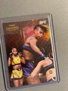 2024 Topps~Gold Label~UFC~Class 2~Gold~Rookie RC~Luana Carolina - Bild 1 von 2