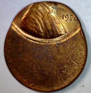 1970 ERROR OFF CENTER Lincoln Cent Unc. / BU Coin O/C LOT #5 NR - Picture 1 of 4