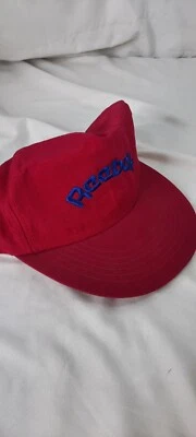 Gorra de Entrenamiento de Entrenamiento Ligera Reebok De Colección, (Es de Color Rosa Caliente) Foto 1 de 4