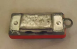 VINTAGE EPPY MINIATURE HARMONICA GUMBALL MACHINE CHARM - Picture 1 of 3