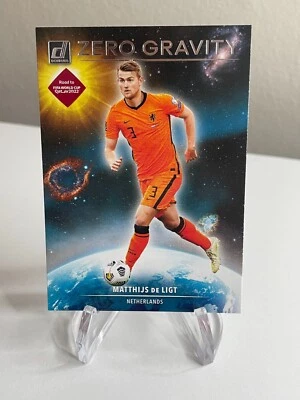 Matthijs de Ligt ZERO GRAVITY 2021-22 Panini Donruss Soccer World Cup Qatar #13 - Image 1 of 2