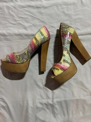 Disfraz discoteca de piel de serpiente plataforma madera Jaclyn talla 8 1/2 ZIGI SOHO para mujer años 70 Club54 Foto 1 de 4