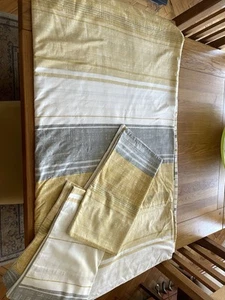 King Size Duvet Cover and Pillow Cases Set - Picture 1 of 2