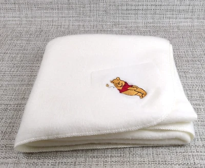 Manta de bebé polar bordada 36x42 rojo Caliope Disney Winnie the Pooh de colección Foto 1 de 4