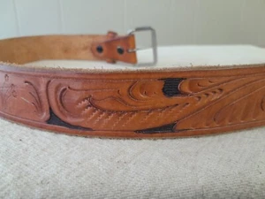Vintage Western Hand Tooled Leather Belt Country Southwest - Picture 1 of 9