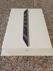 NEW iPad Air 1st Gen 16GB Space Gray (Wi-Fi Only) iOS 8 NEW - Picture 1 of 5