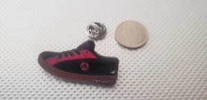 Airwalk One Jeff Staple pin Limited - Picture 1 of 3