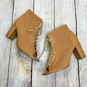 Ect! Tan Laser Cut Open Toe Ankle Boots Size Medium 7/8 - Picture 1 of 8