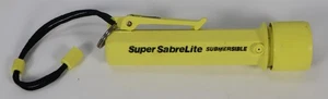 Linterna sumergible Pelican Super SabreLite 2000 - Imagen 1 de 3