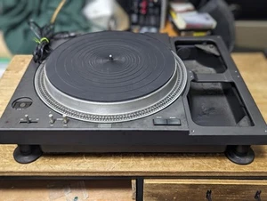 Technics SL-110 Turntable with Adapter USED Japan - Picture 1 of 8
