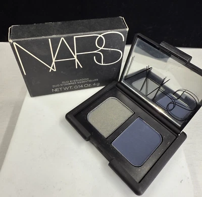 Sombra de ojos NARS Duo 0,14 fl oz color de ojos mandchourie nueva en caja venta navideña *consultar descripción Foto 1 de 4