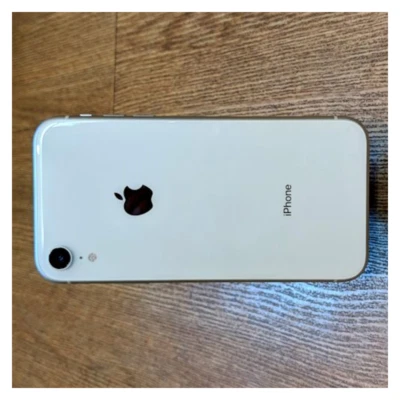 Apple iPhone XR 64GB Factory Unlocked AT&T T-Mobile Verizon Good Condition - Image 1 of 4