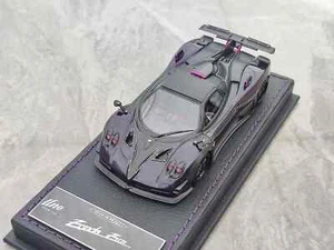 Modellino auto PEAKO 1:43 Pagani Zonda Zun viola carbonio PK081 (in magazzino) - Foto 1 di 10