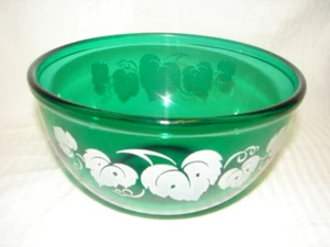 Forest Green Grape Leaf Depression Glass Bowl by Anchor Hocking - Imagen 1 de 2