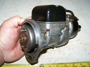 INTERNATIONAL HARVESTER J4 Farmall Cub Tractor MAGNETO Hit Miss Engine HOT! - Picture 1 of 13