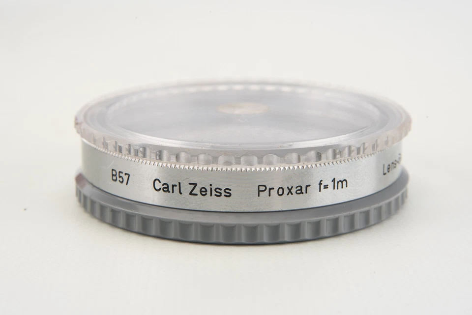 Hasselblad Proxar f=1m Close Up Filter Chrome for Bayonet 57 B57 Bay 57 Caps V09 - Image 1 of 4