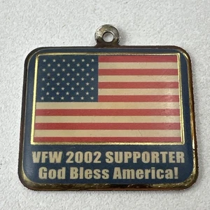 Vintage Collectible Keychain Charm VFW 2002 Supporter God Bless America Flag - Picture 1 of 4