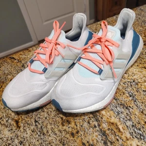 Adidas Ultraboost 22 Parley White Blue Pink Running Shoes GX5929 Women's Sz 8.5 - Picture 1 of 13