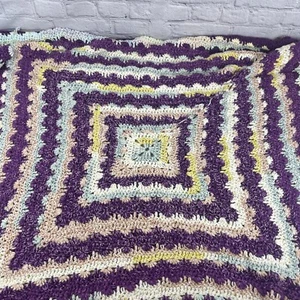 Vintage Afghan Decke gehäkelt Handarbeit Granny Square 40x40 Überwurf - Bild 1 von 5
