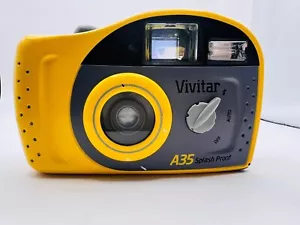 Vivitar A35 fotocamera antisplash 35 mm punta e scatta pellicola - Foto 1 di 5
