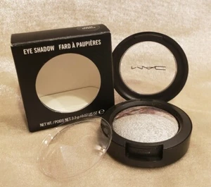 Sombra de ojos horneada MAC M·A·C Mineraliza POLAR OPUESTO 0,07 oz/2,2 g rara nueva en caja - Imagen 1 de 7