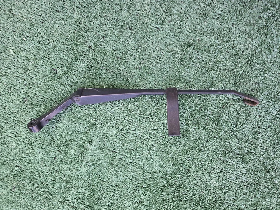 Brazo limpiaparabrisas trasero Ford Expedition 1997-2002 Lincoln Navigator fabricante original usado bonito Foto 1 de 3