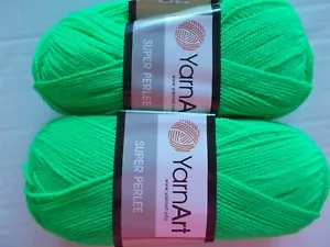 YarnArt filato Super Perlee, Lime (verde brillante) (#8233), lotto di 2, (437 yds ea) - Foto 1 di 2