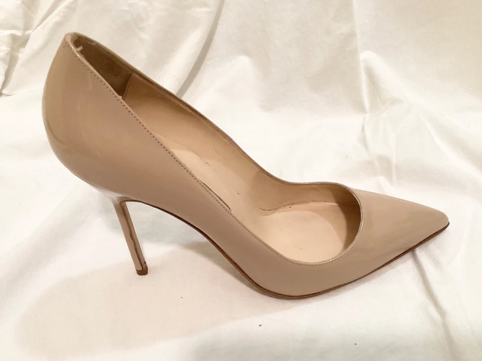MANOLO BLAHNIK Beige Pumps Patent Leather High Heel Pointed Toe Size 38 - Image 1 of 4