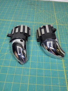 1985-2007 Yamaha Vmax 1200 Vmx12 Exhaust Muffler Cover Shield Set Of 2 - Imagen 1 de 2