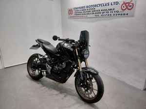 Honda CB125R STAFFORD MOTORCYCLES LIMITED - Picture 1 of 24