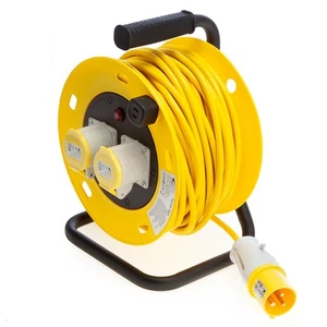 Connexion 110V Cable Reel 1.5mm 16 Amp 25 Metres 2x Sockets Thermal Cut Out 4035 - Picture 1 of 3