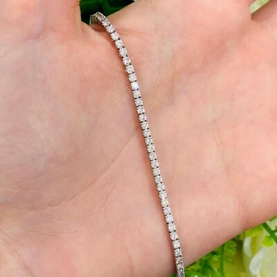 Lab Grown Round Diamond Tennis Bracelet for women In White Gold, 3 CT D-E/VS - Image 1 of 4