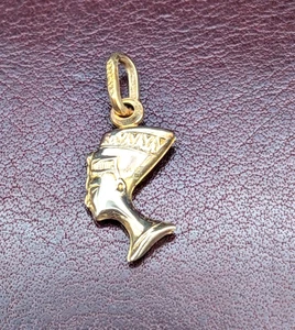 14k Yellow Gold 23mm Length Nefertiti Pendant ~ .8g - Picture 1 of 10