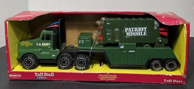 Juego de lanzamiento de misiles Remco 1991 Tuff Ones Steel U.S. Army Patriot #11386 acero nuevo en caja Foto 1 de 4